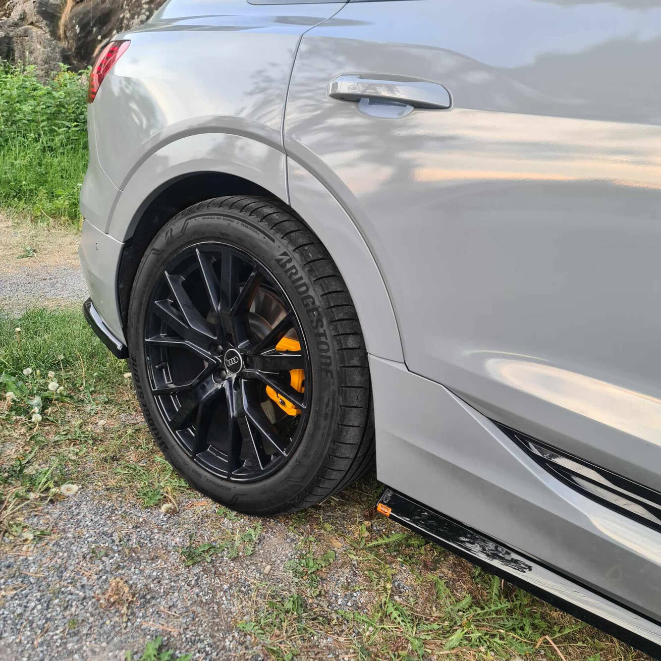 Maxton Seitenschweller Ansatz für Audi e-Tron S-Line schwarz Hochglanz