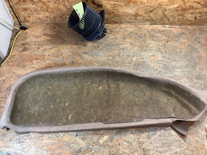 Opel Kadett E Verkleidung Radkasten rechts hinten, beige Original GM NEU
