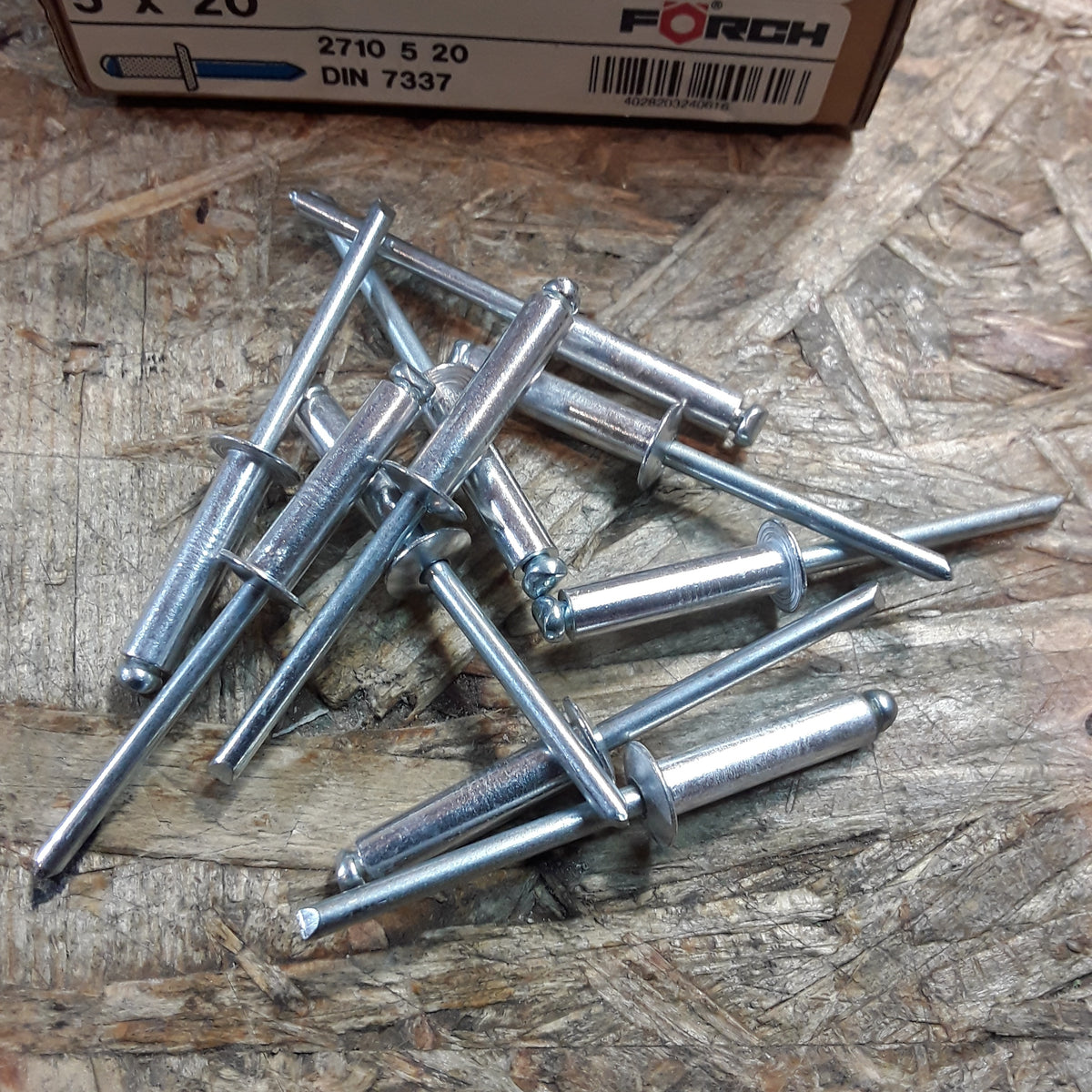Diverse Fahrzeuge Blindnieten Alu/Stahl verzinkt Flachrundkopf 5x20 (10Stk) original FÖRCH NEU