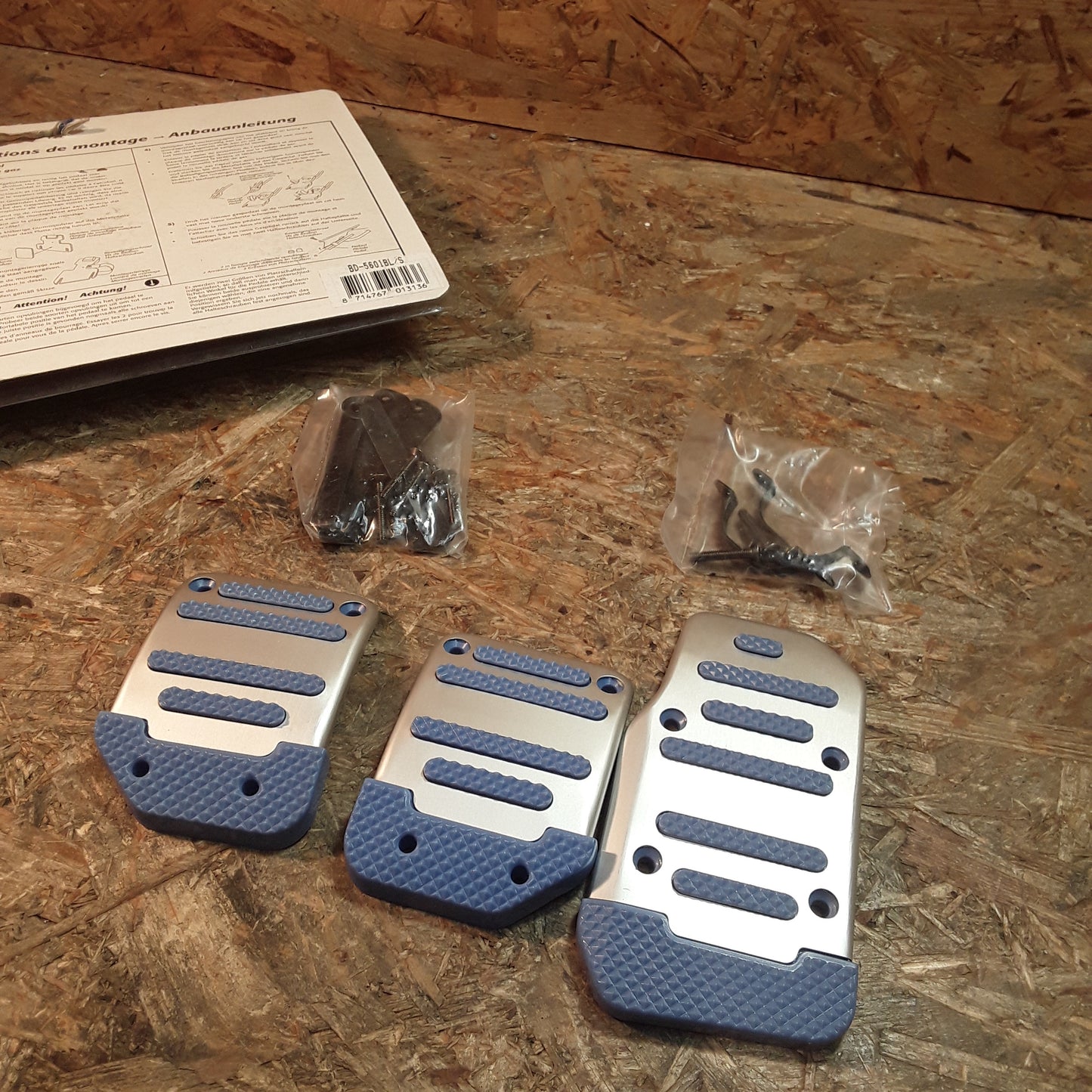 Diverse Fahrzeuge Sportpedal-Set Blau original AutoStyle NEU