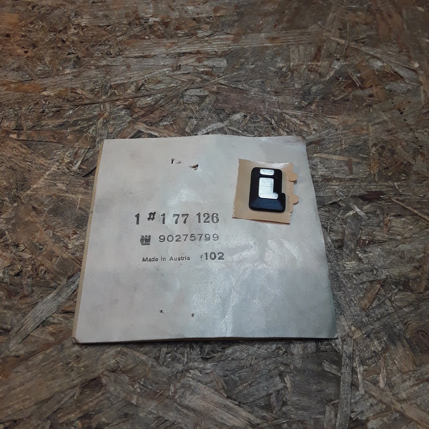 Senator B Omega A Emblem hinten original GM Opel NEU