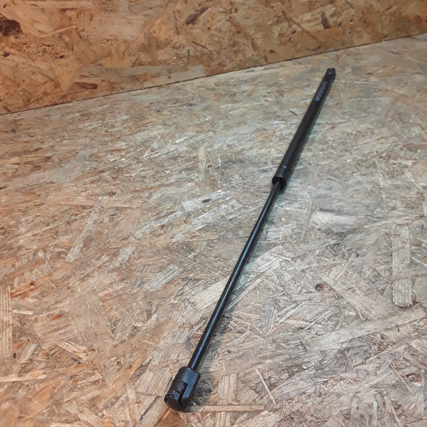 Audi 100/ C4/ 90-94/ A6/ 94-97 Heckklappendämpfer original OptimalGermany NEU