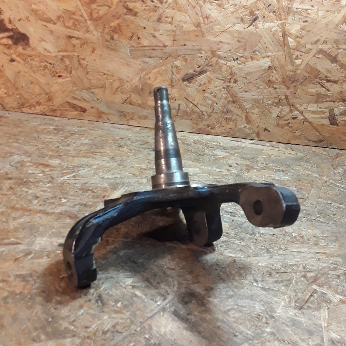 Rekord E Achsschenkel original GM Opel NEU