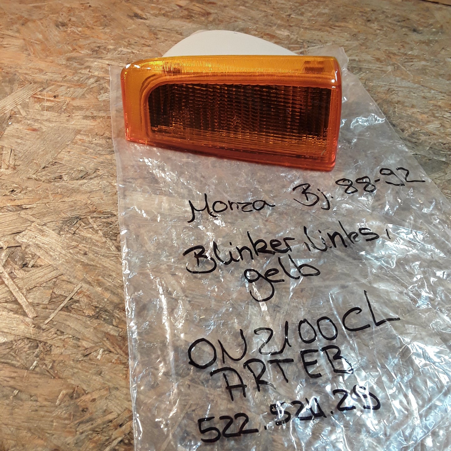Monza Bj 88-92 Blinker links gelb original ARTEB NEU