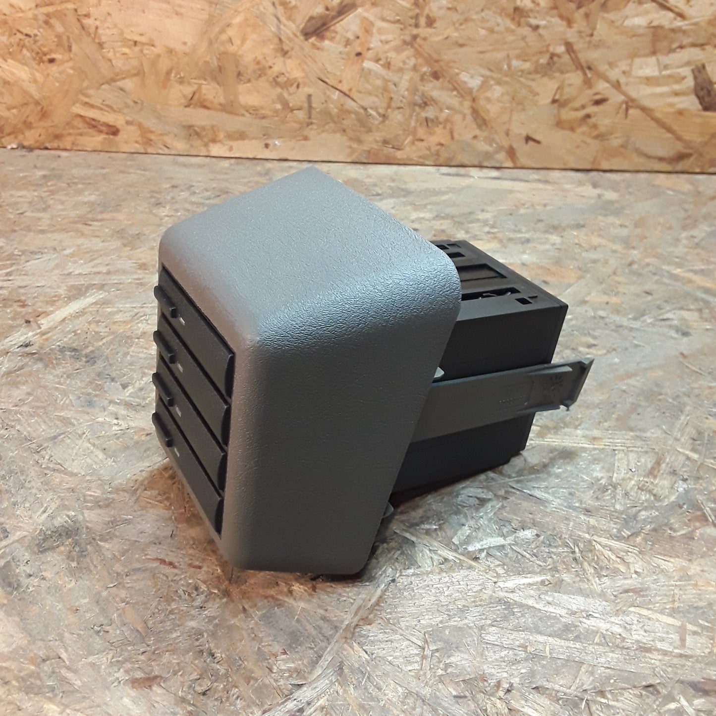 Vectra A Kassettenbox, grau original GM Opel NEU
