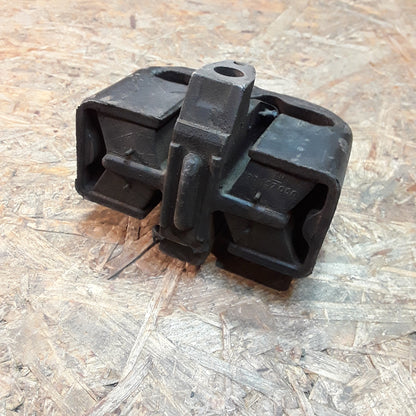 Corsa C Tigra Motorlager Lagerung Automatikgetriebe Halter Motoraufhängung Motor vorne links original GM Opel NEU