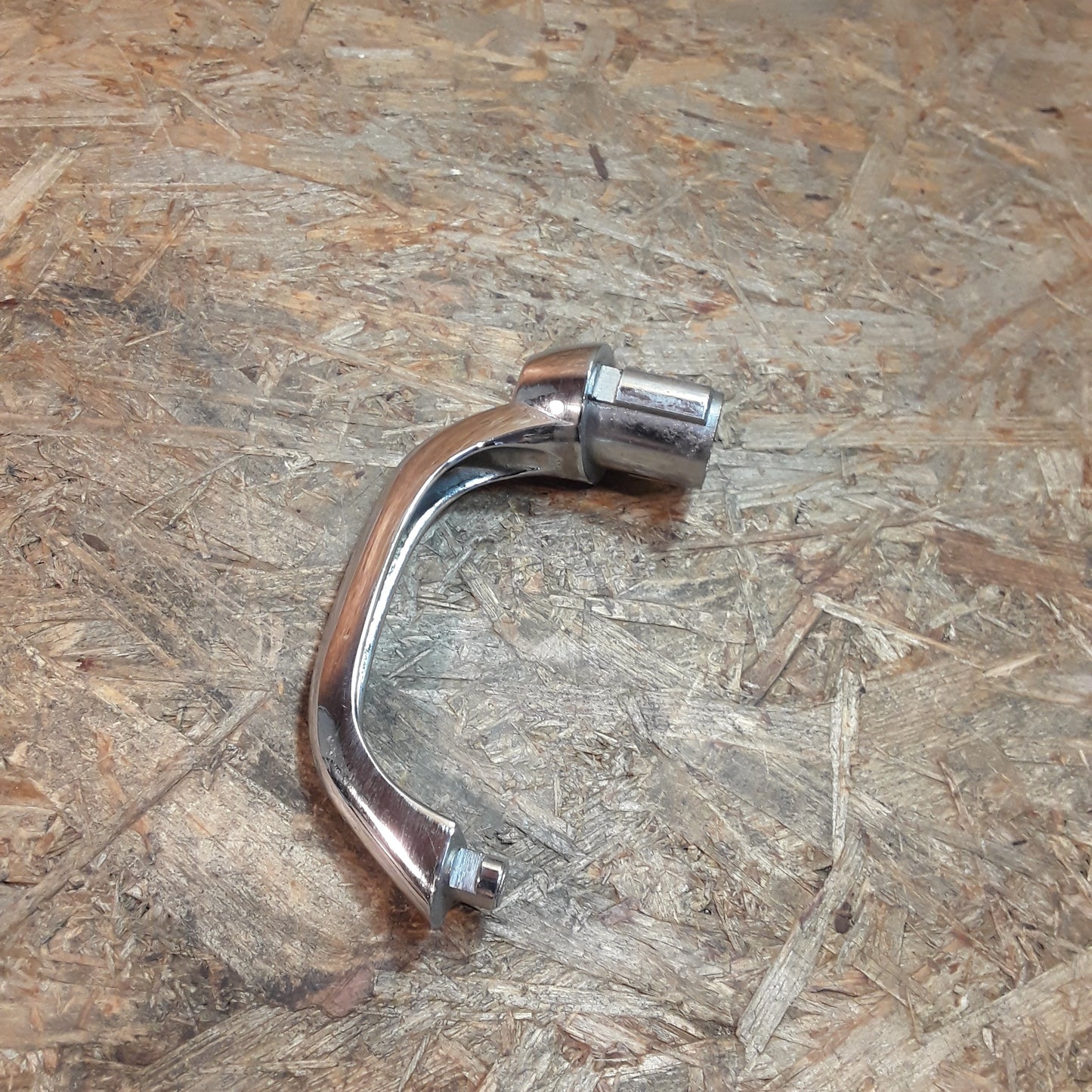 Kadett B Türgriff links chrom original Opel NEU