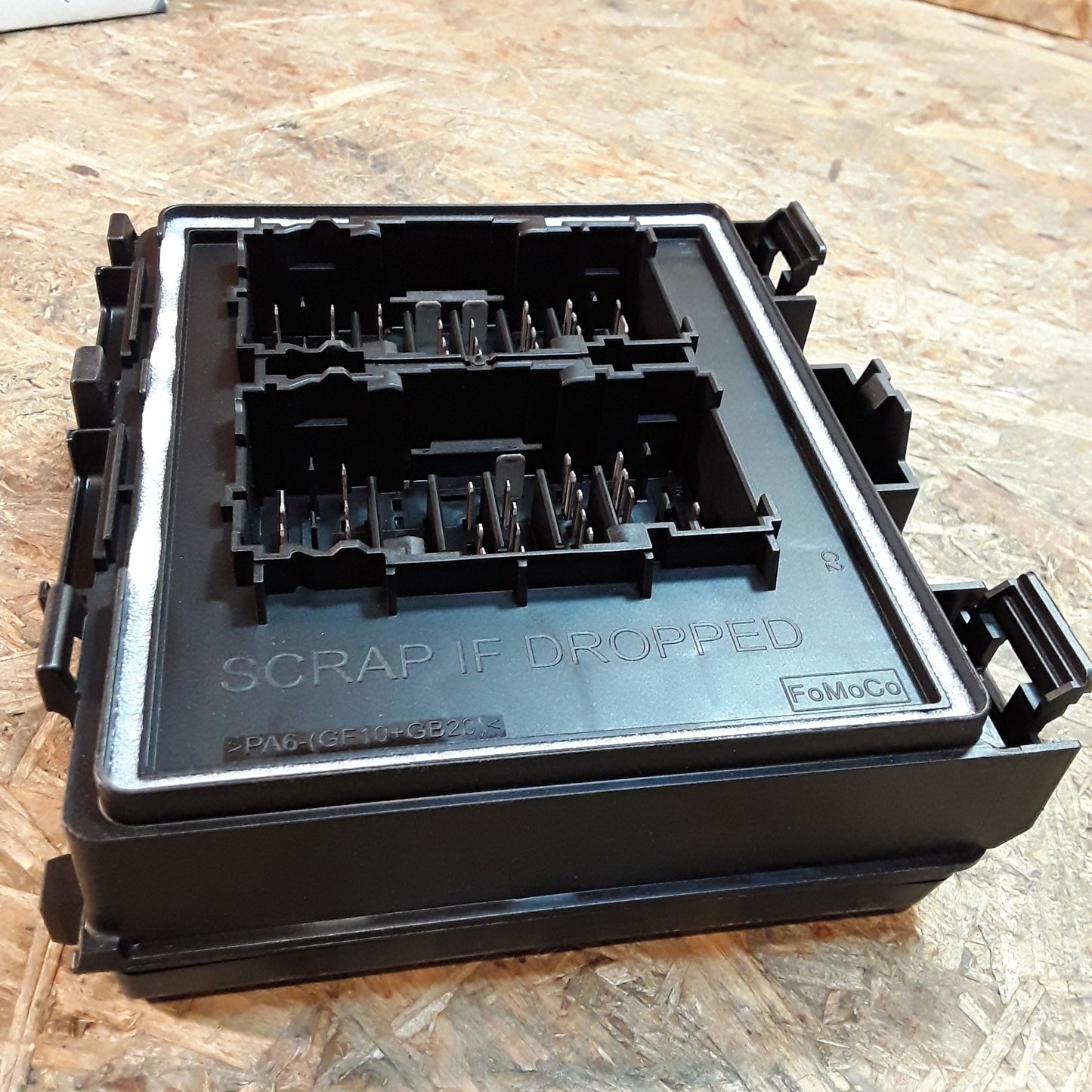Ford Focus MK4 Sicherungsbox original Ford NEU