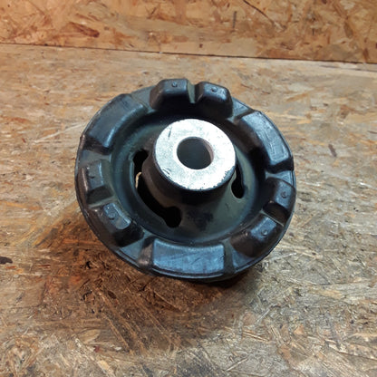 Omega B Caravan/ Limo Achskörper Lagerung hinten links original Meyle NEU
