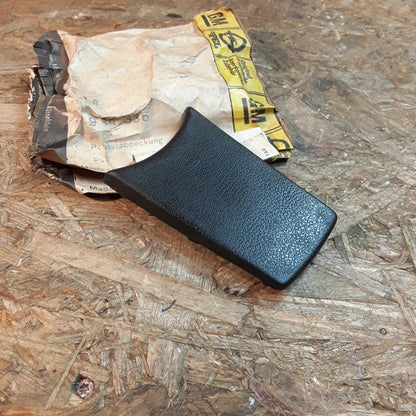 Modell unbekannt Polsterabdeckung Pad original Opel NEU