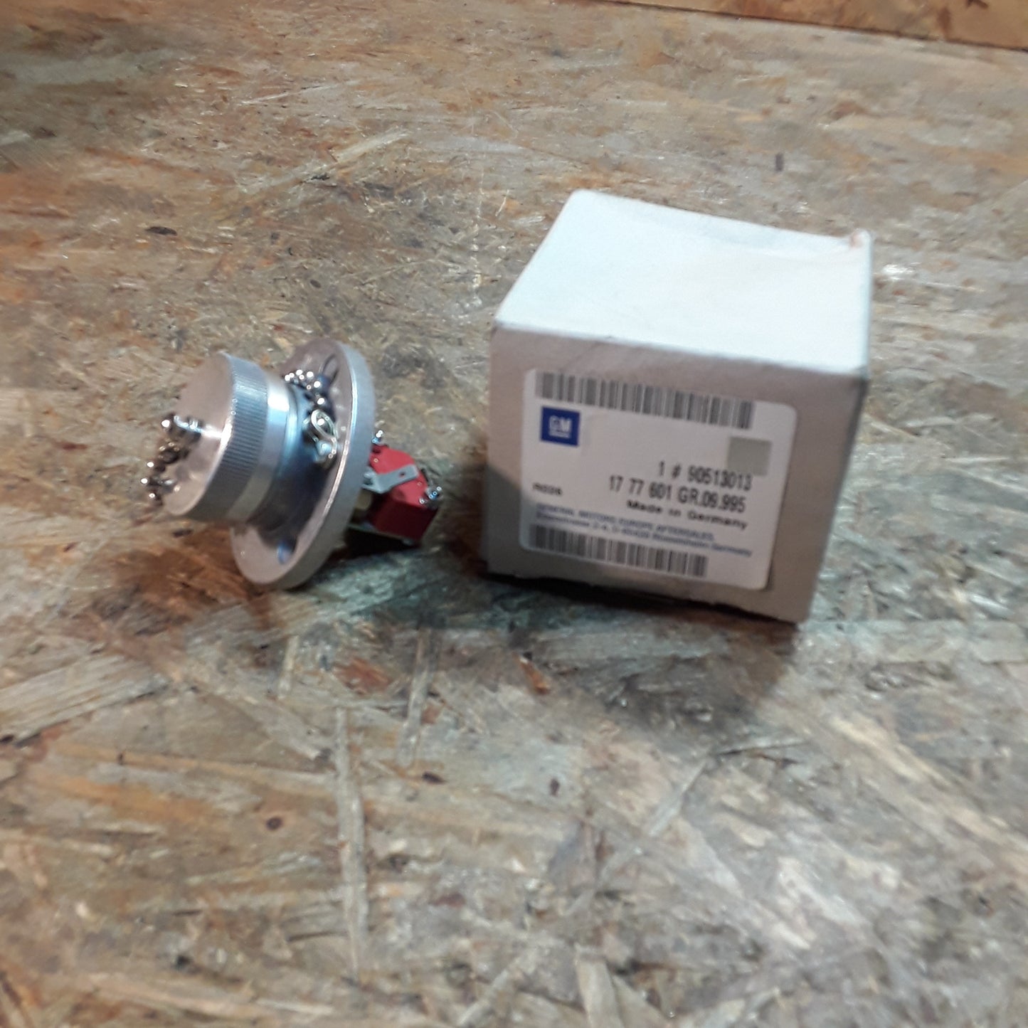 Diverse Fahrzeuge Enchufe Stecker original GM Opel NEU