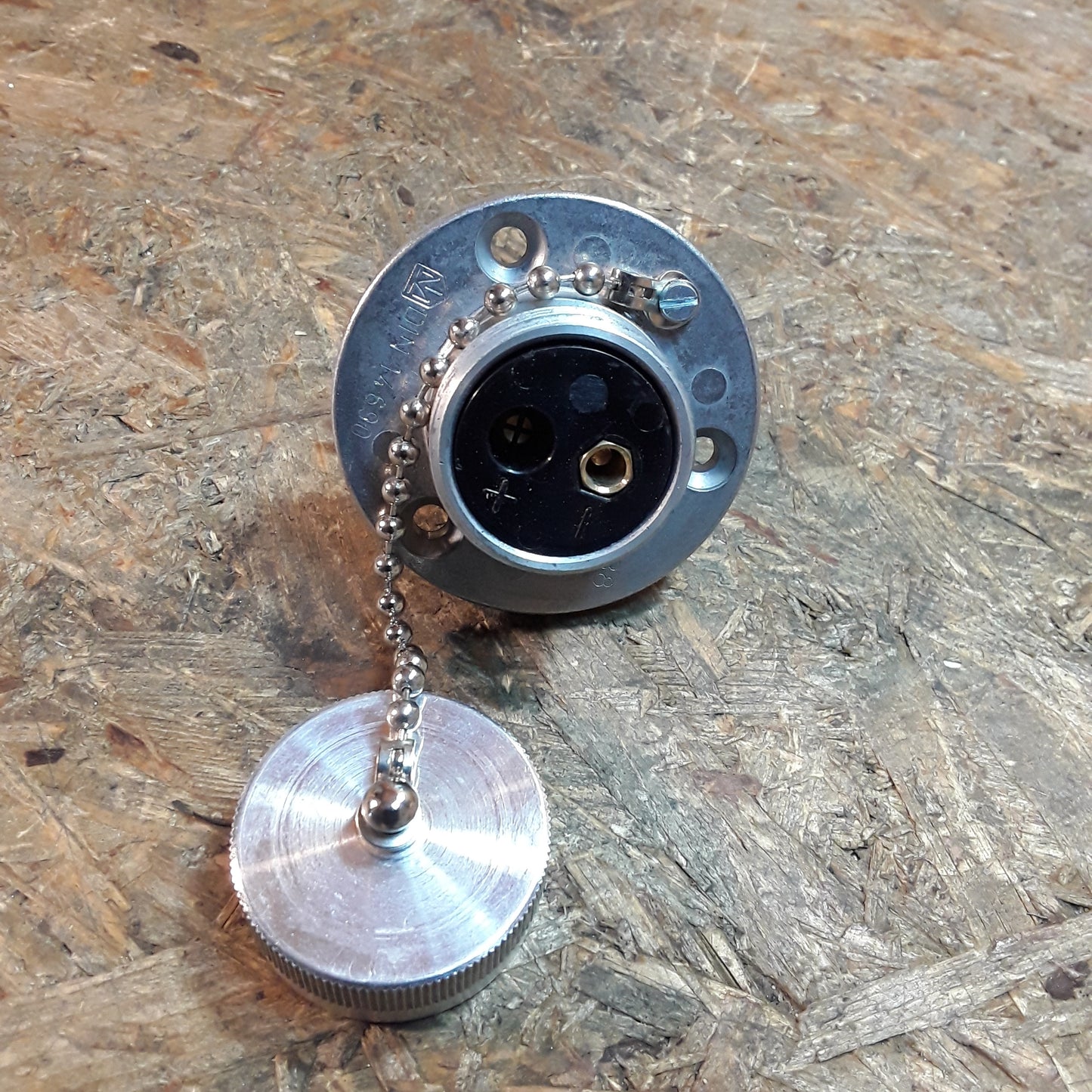 Diverse Fahrzeuge Enchufe Stecker original GM Opel NEU