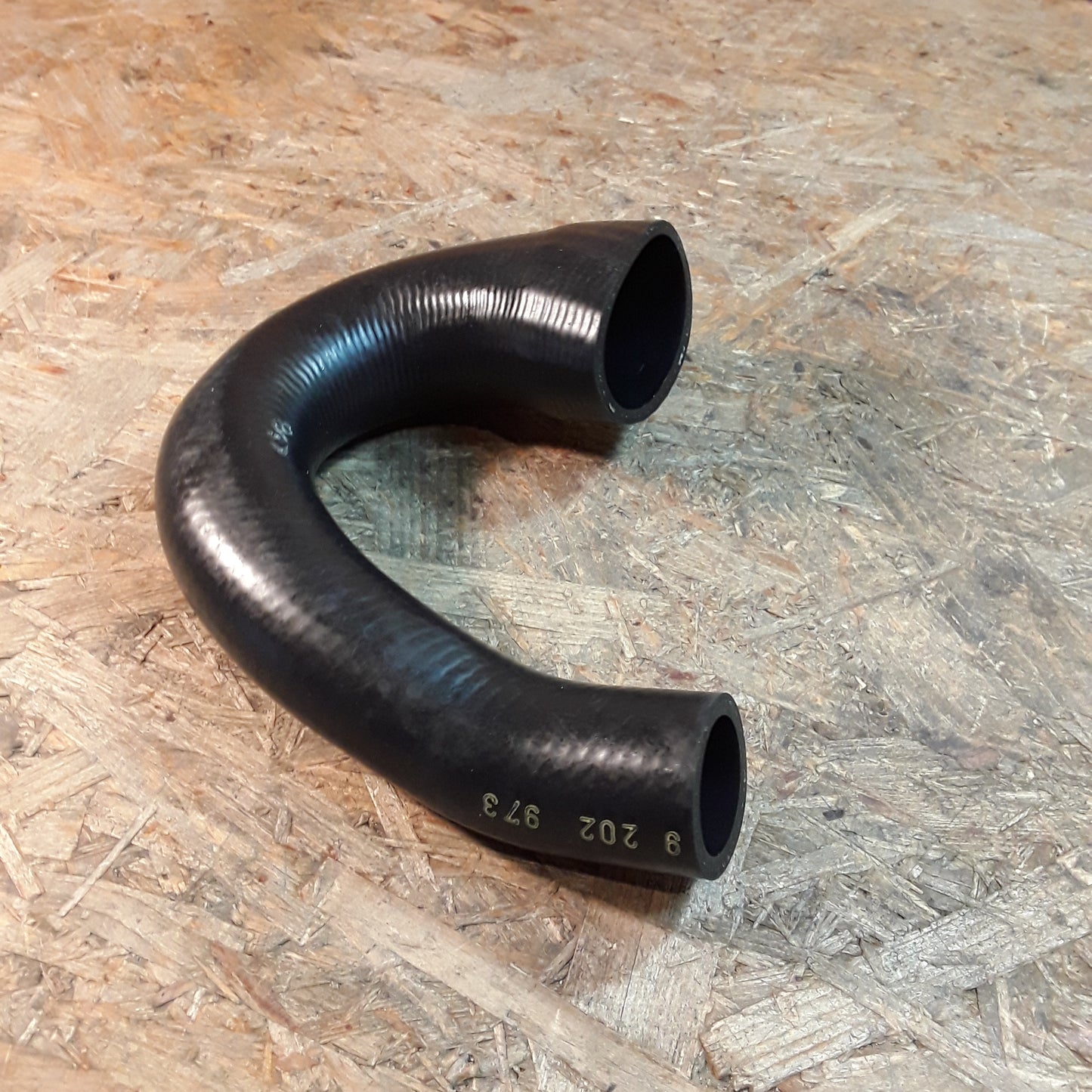 Astra G Zafira A Schlauchbogen Saugrohr an Turbolader original GM Opel NEU