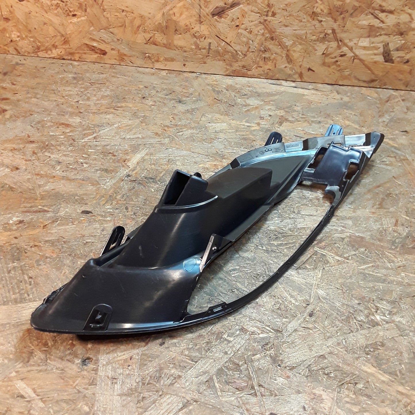 Astra J Halterung Nebelscheinwerfer original GM Opel NEU