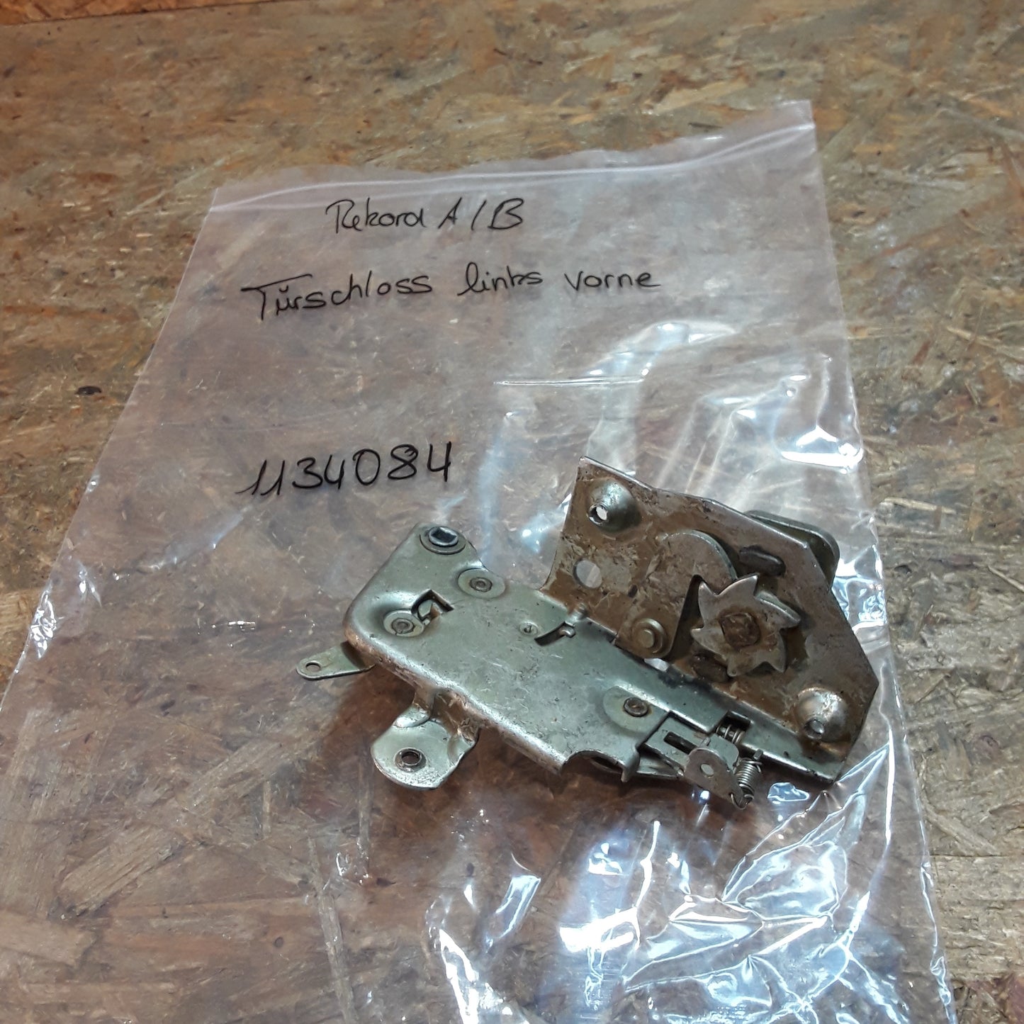 Rekord A/B Türschloss links vorne original GM Opel NEU