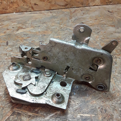 Rekord A/B Türschloss links vorne original GM Opel NEU