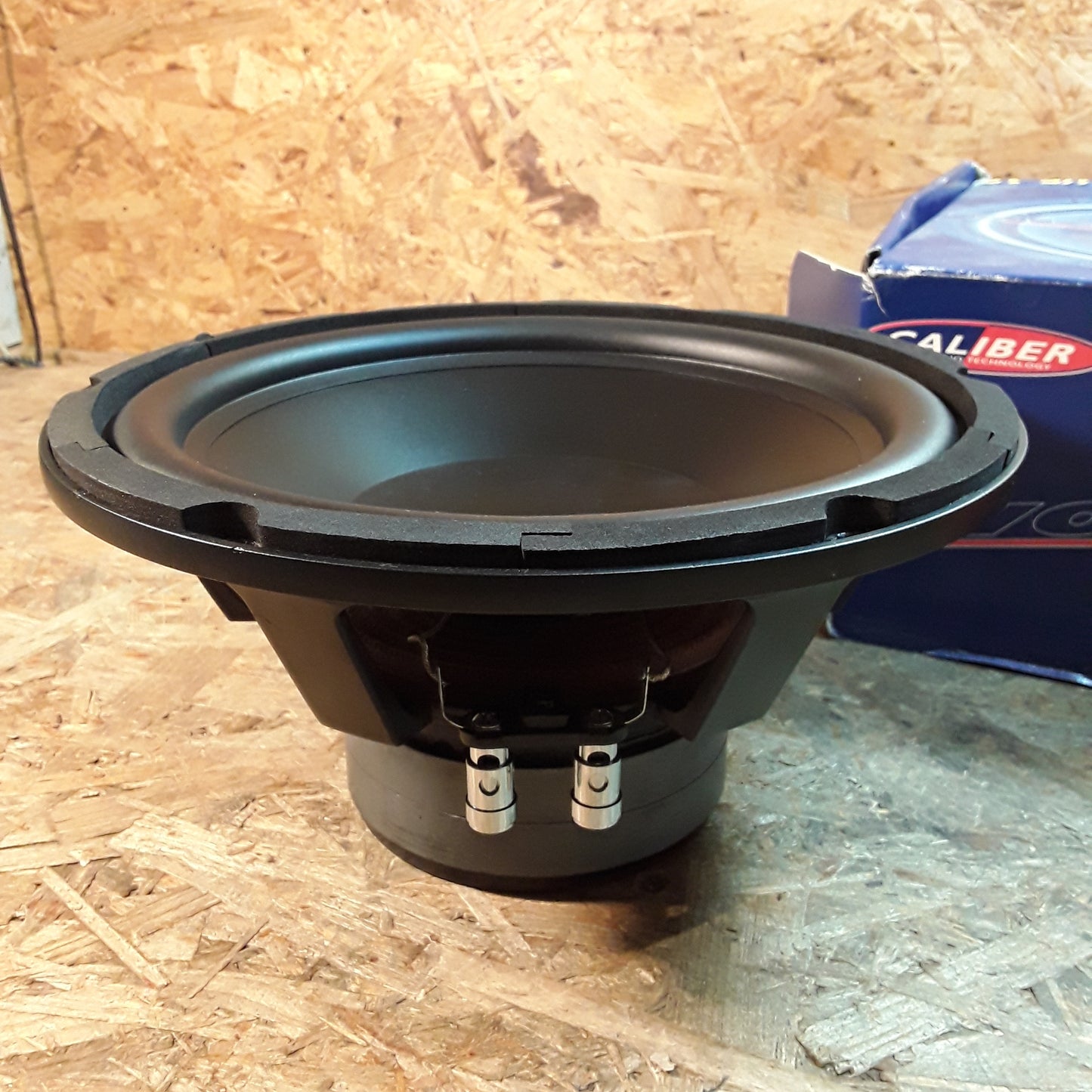 Diverse Fahrzeuge Evolution Subwoofer original Caliber NEU