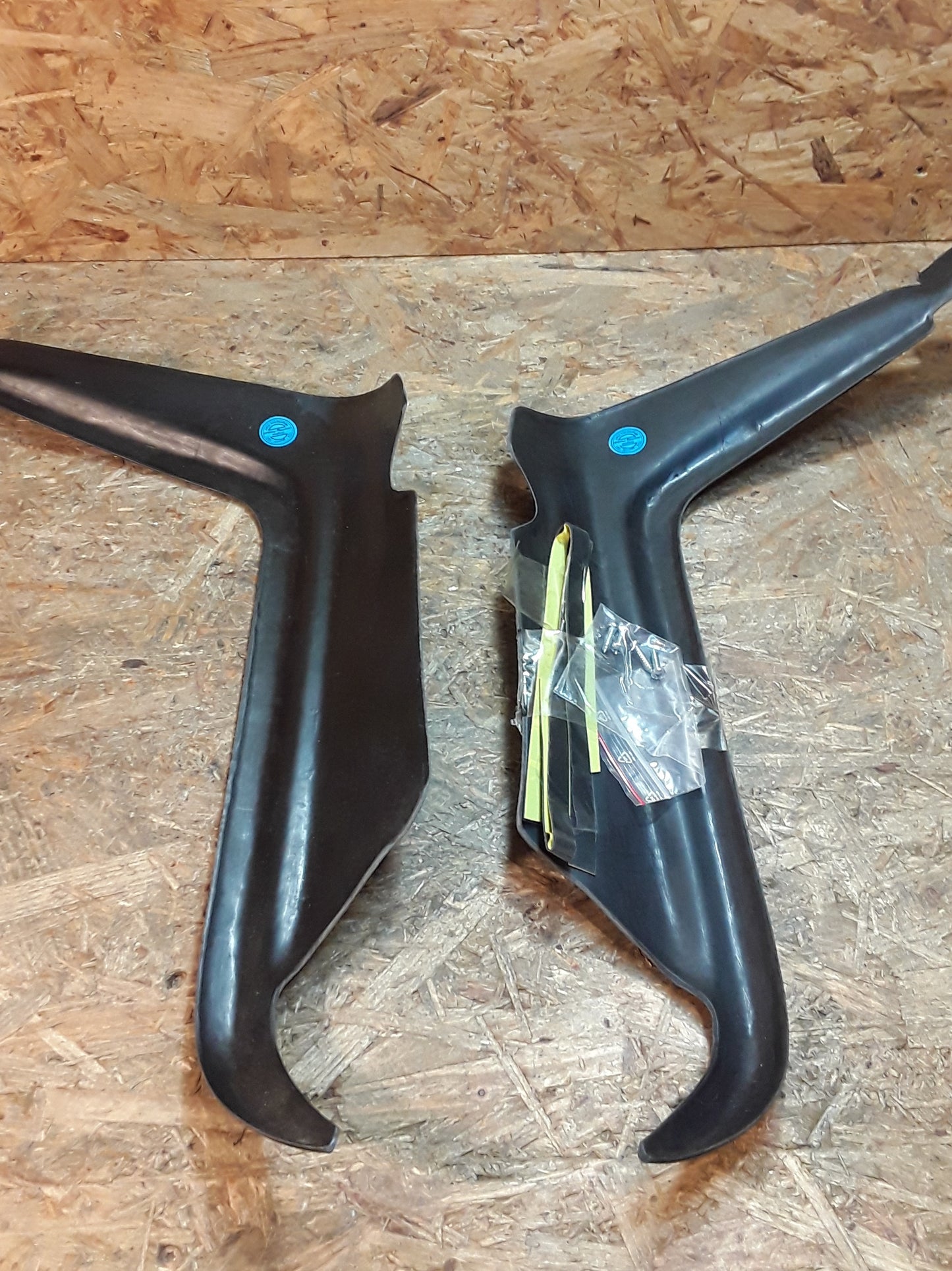 Mercedes W124 Bj 85-95 Scheinwerferblenden original Mattig NEU