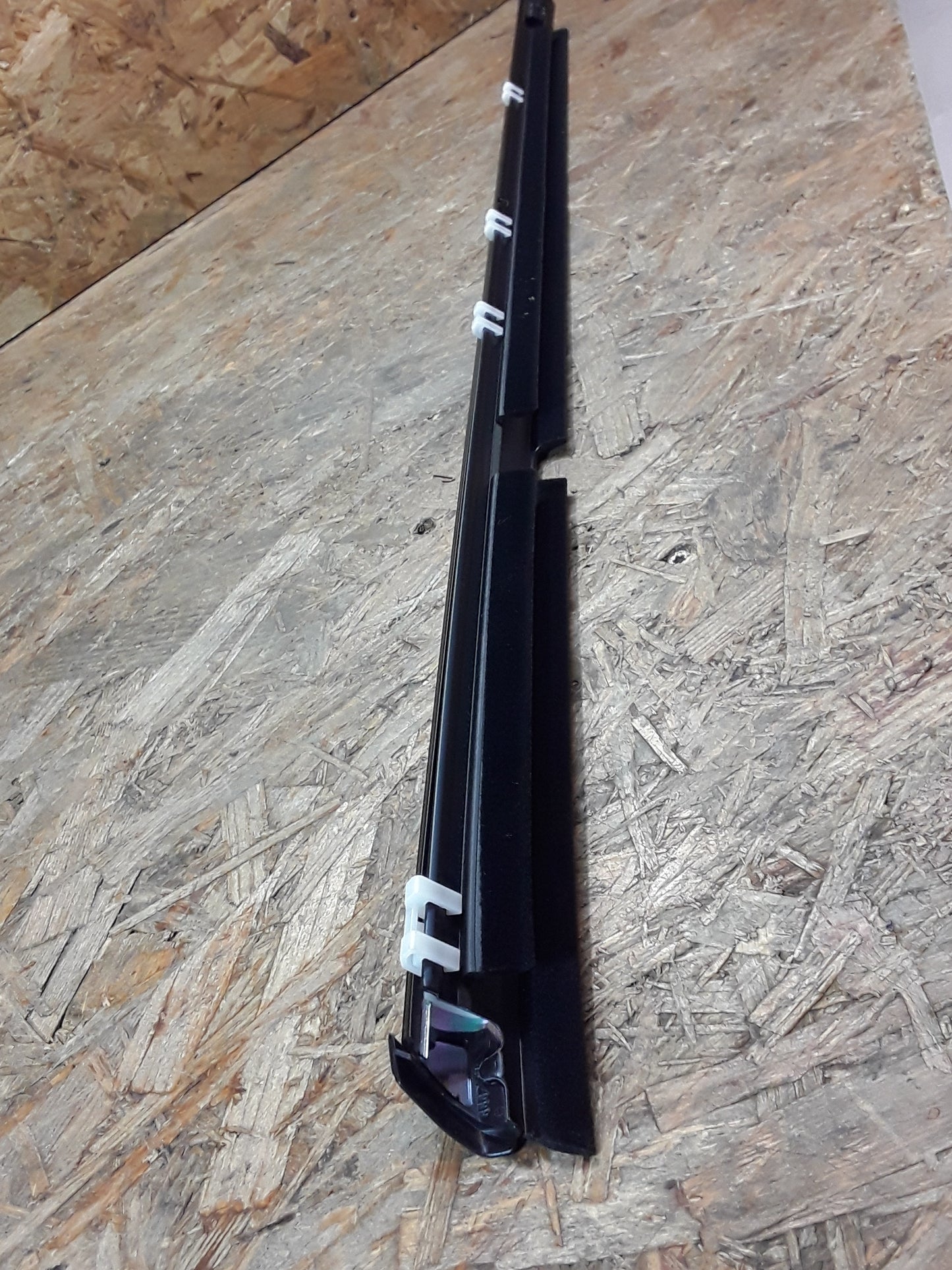 Mitsubishi Lancer Bj 08-17 Laufriemenleiste Tür H.R, Chrom original Mitsubishi NEU