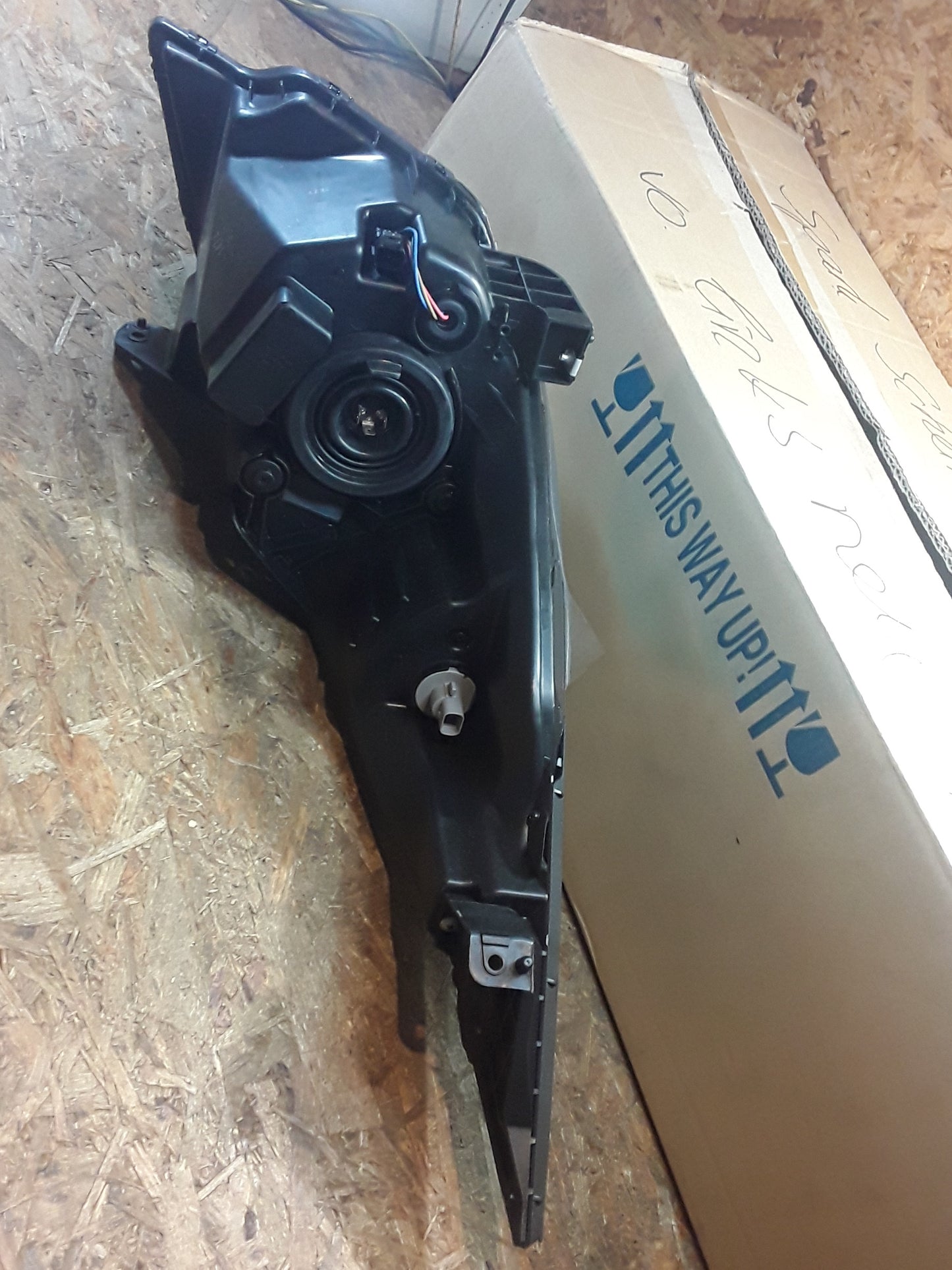 Chevrolet Spark Scheinwerfer V.L original GM NEU