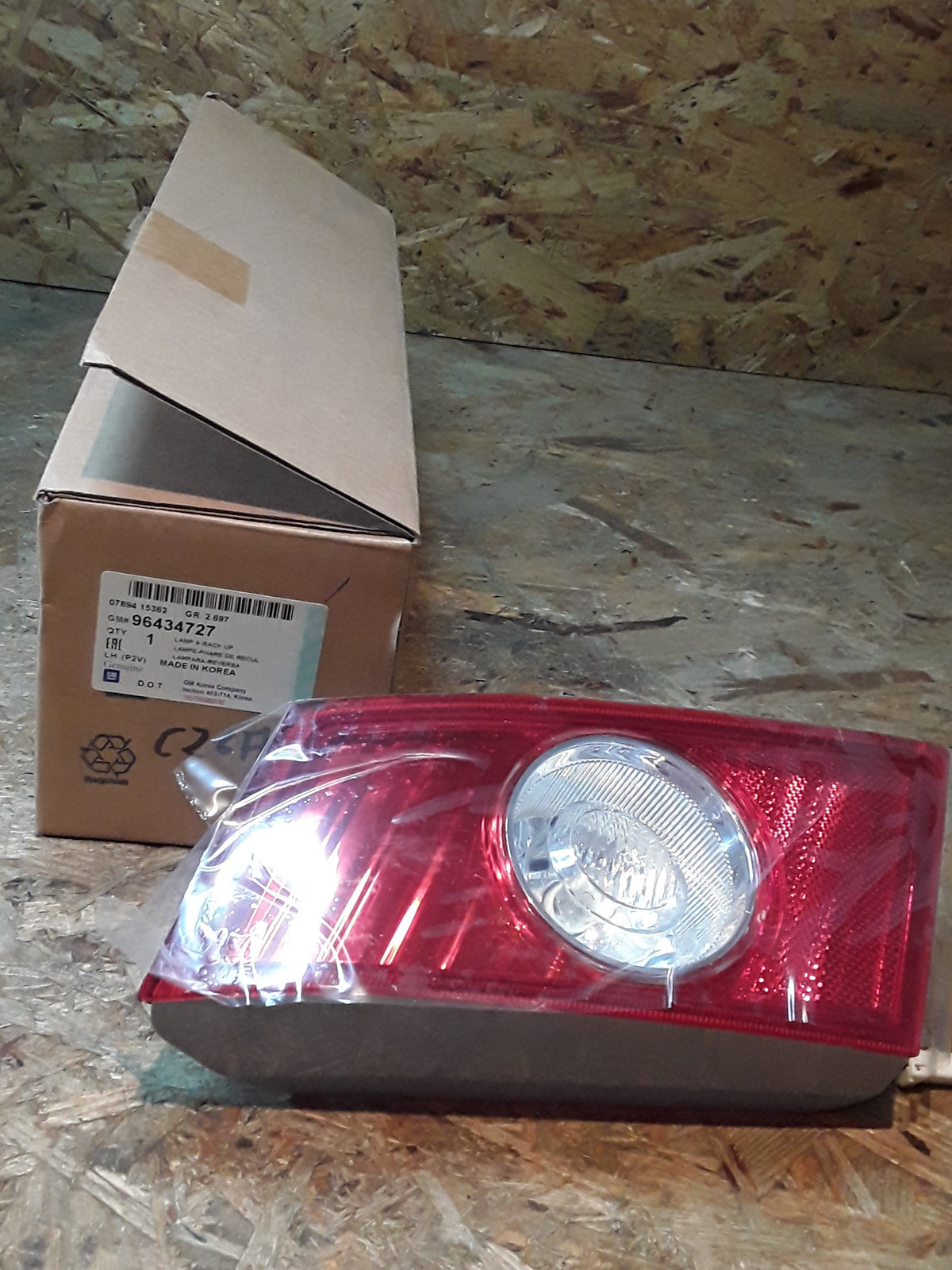 Chevrolet Epica Rücklicht innen rechts original GM NEU