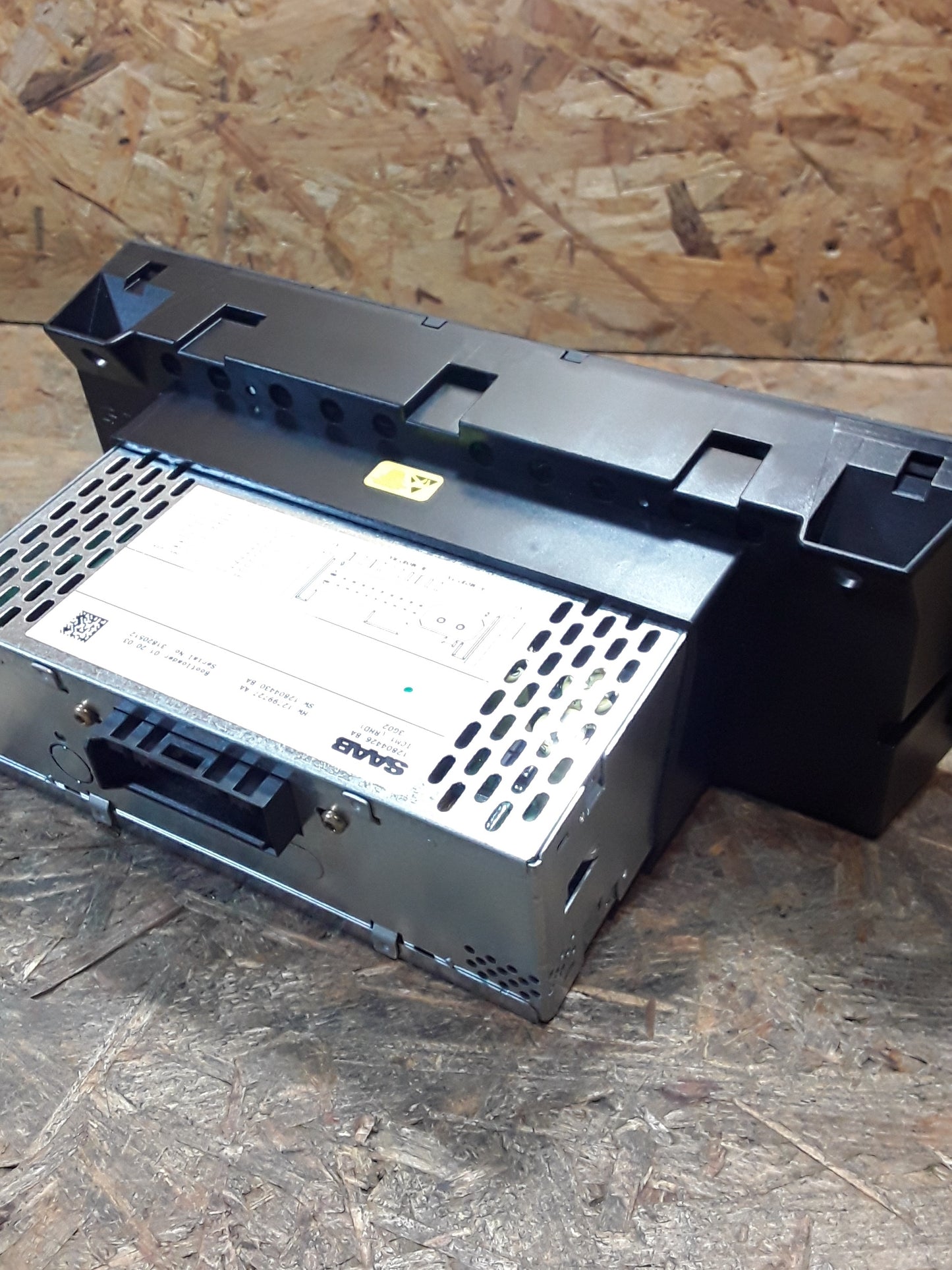 Saab 9-3 2.Generation Bj 02-07 Auto-Radio original Saab NEU