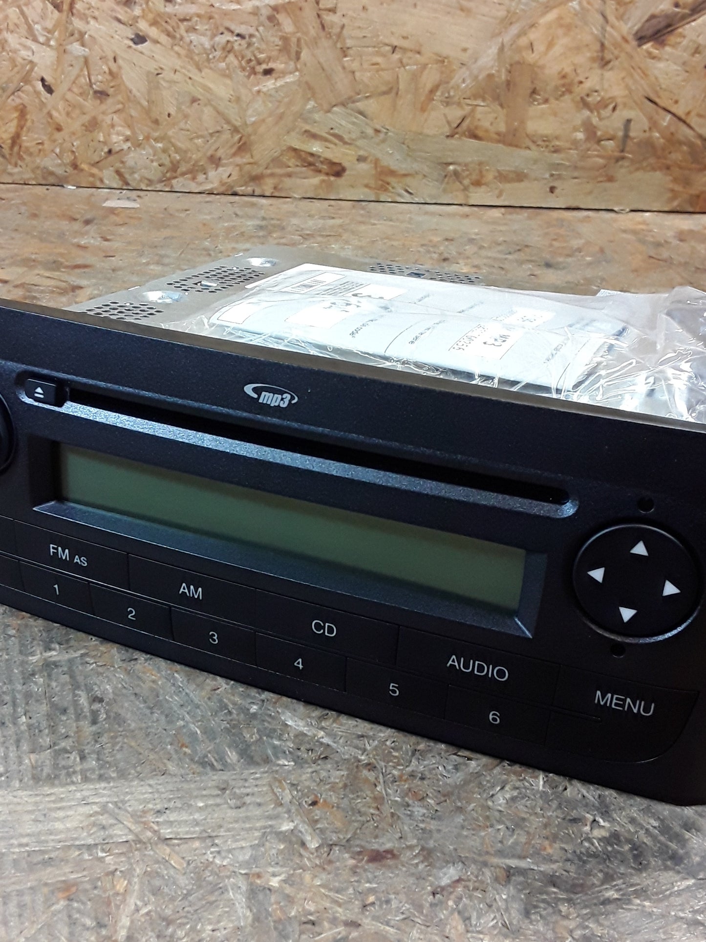 Fiat Punto Evo (199_) 1.3D Multijet (Motoren in Beschreibung) CD-Radio original Fiat NEU