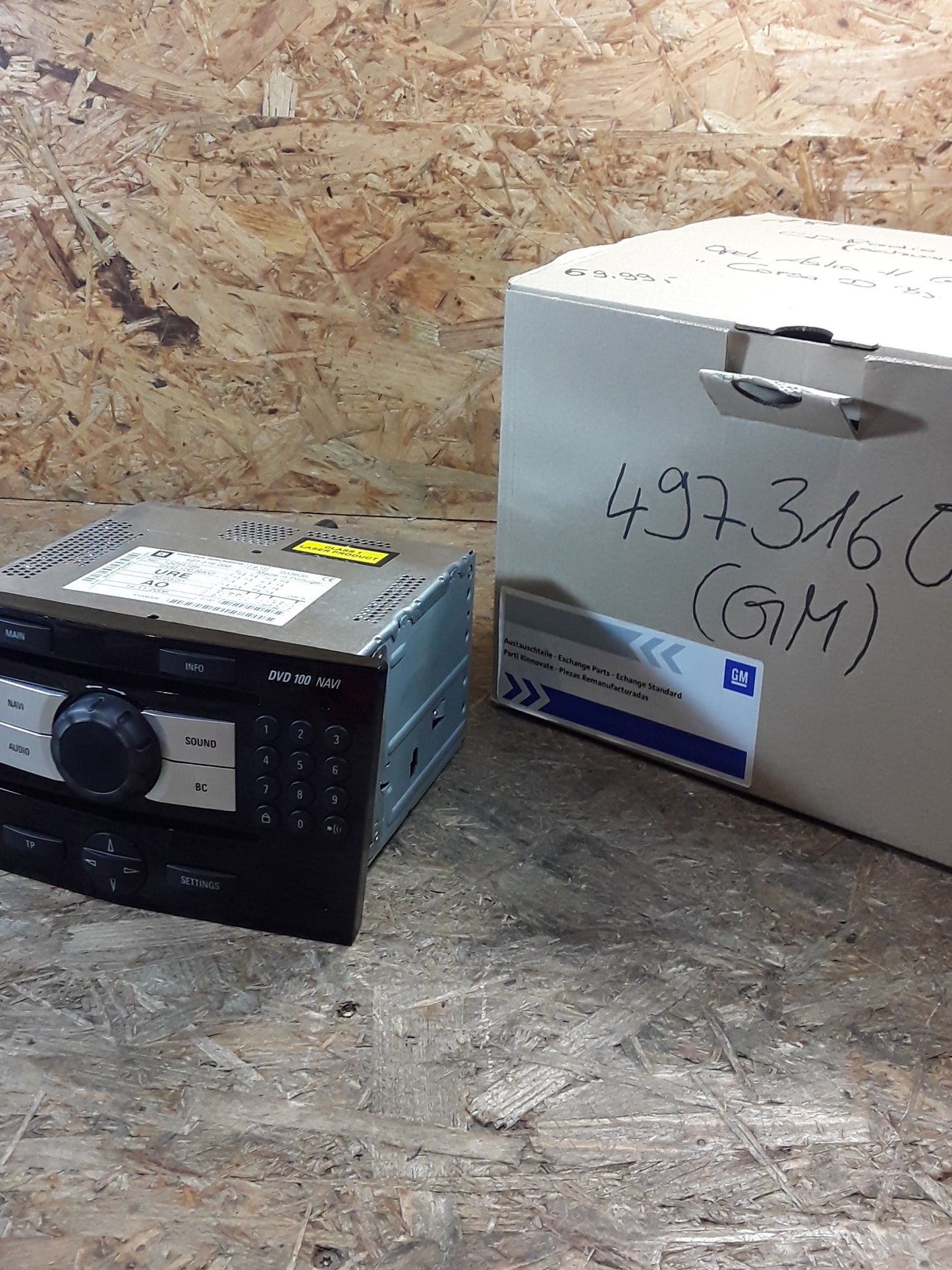Opel Astra H GTC (L08) 1.6, Corsa D Bj 10 CD-Radio mit MP3 (schwarz-glänzend) original GM NEU