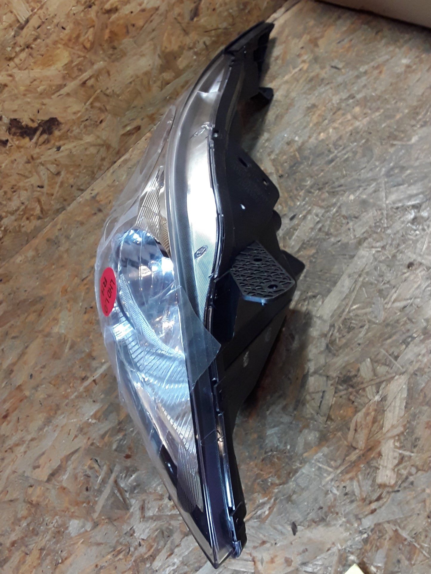 Chevrolet Spark Bj ab 2010 Scheinwerfer rechts original GM NEU