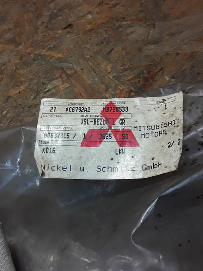 Mitsubishi Bezug vordere Rückenlehne,  links original Mitsubishi NEU