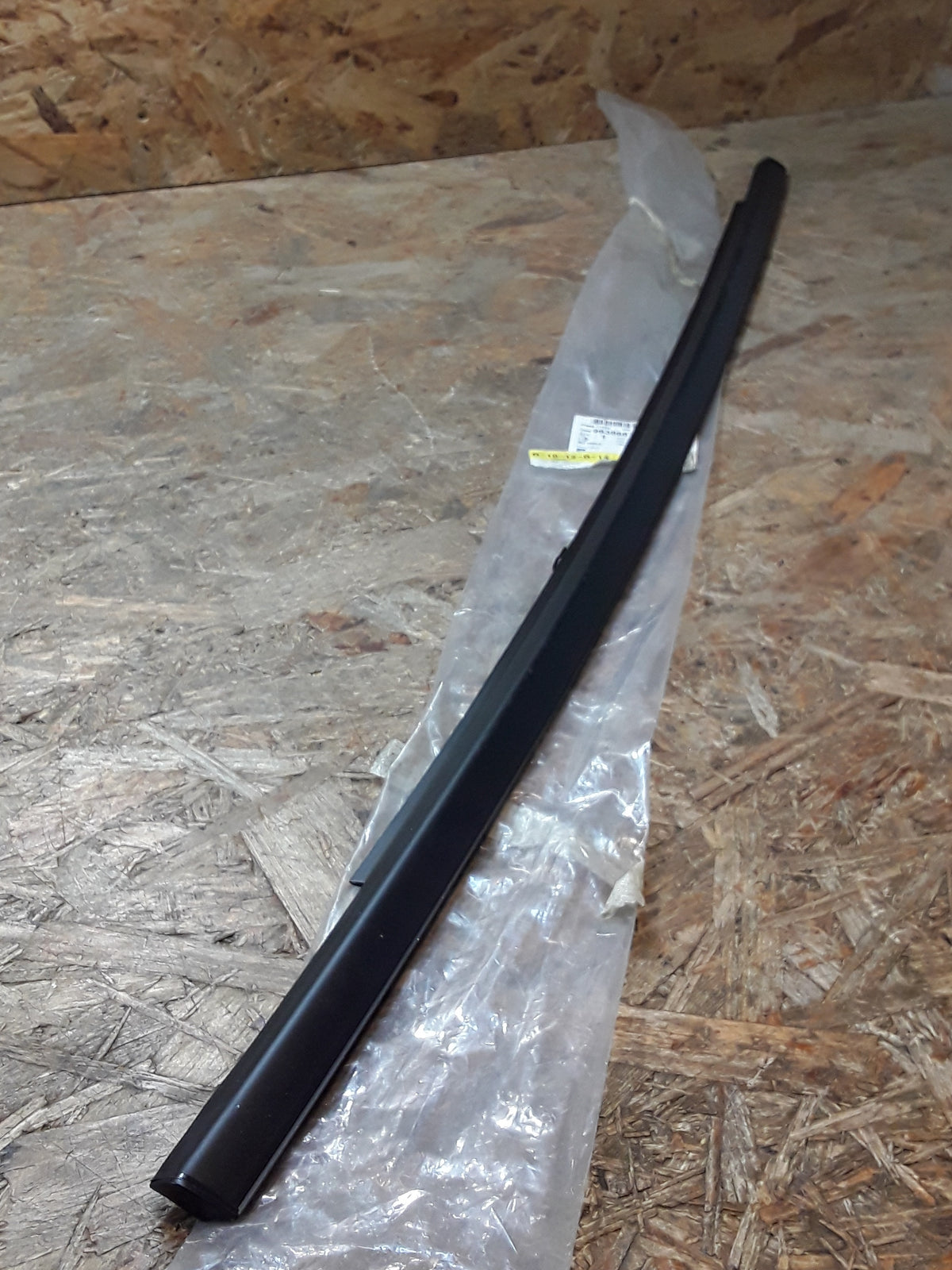 Daewoo Rezzo Dichtung Fensterschacht H.R original GM NEU