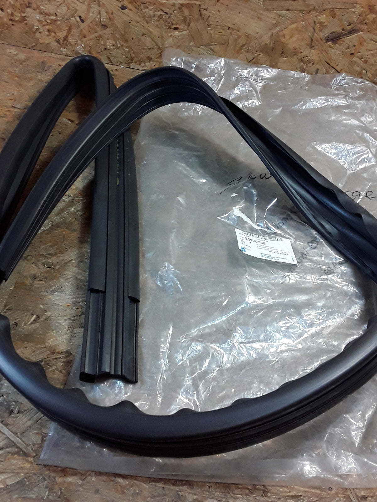 Chevrolet Kalos Dichtung Vordertüre original GM NEU