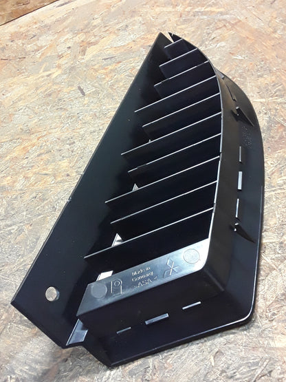 Mitsubishi Colt VI 04-08 Kühlergitter,  Kühlergrill original Mitsubishi NEU