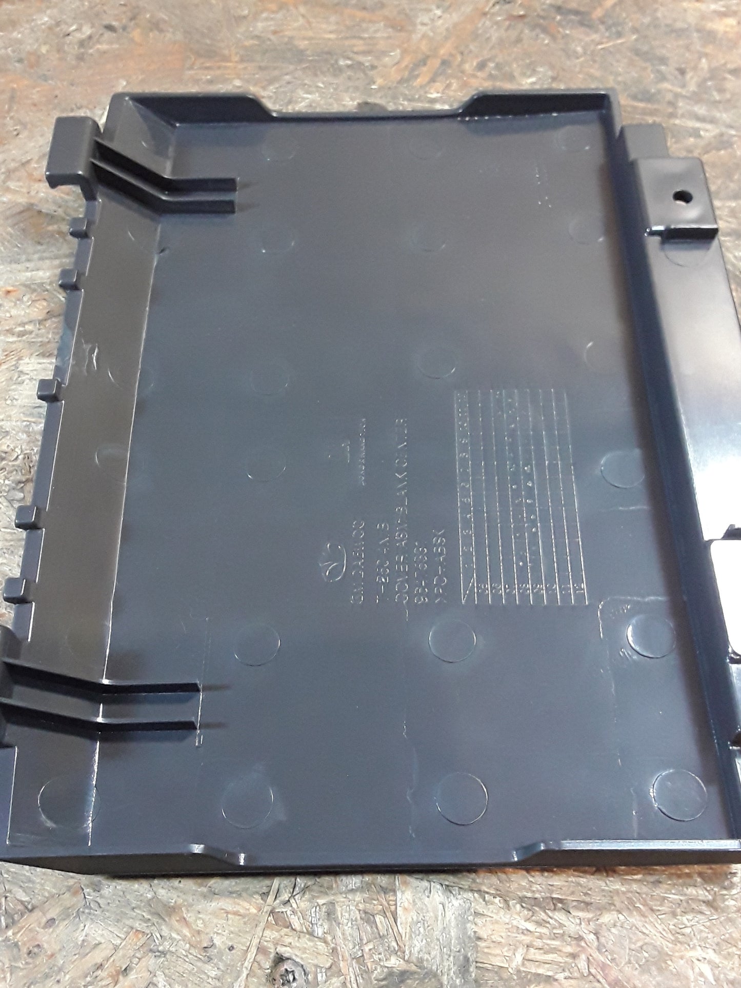 Chevrolet Aveo Bj 10 Deckel, Ablagefach für Instrumententafel original GM NEU