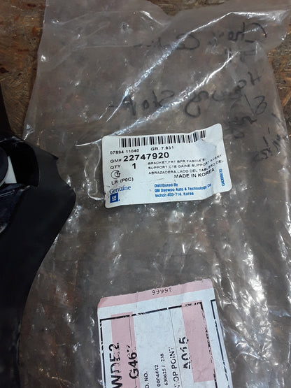 Chevrolet Captiva Bj 13 Halterung Stoßstange links original GM NEU