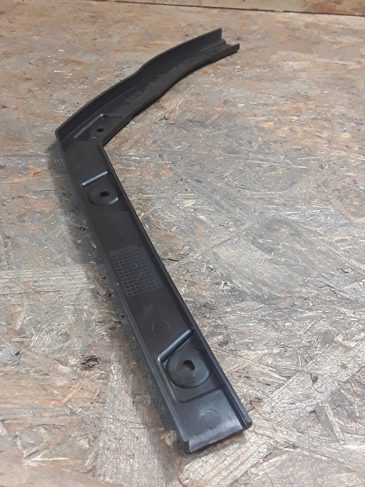 Chevrolet Bj 06-11 Halter, Stoßstangenhalter hinten links original GM NEU