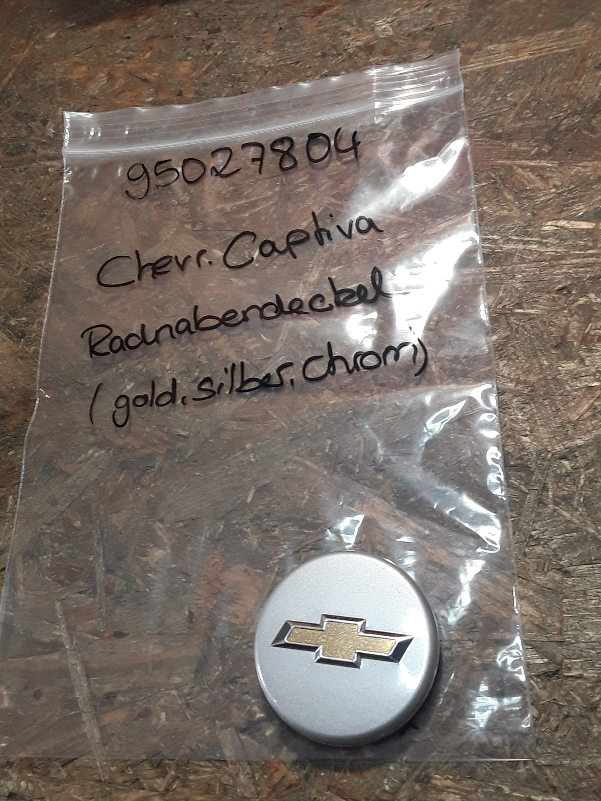 Chevrolet Captiva Radnabendeckel original GM  NEU