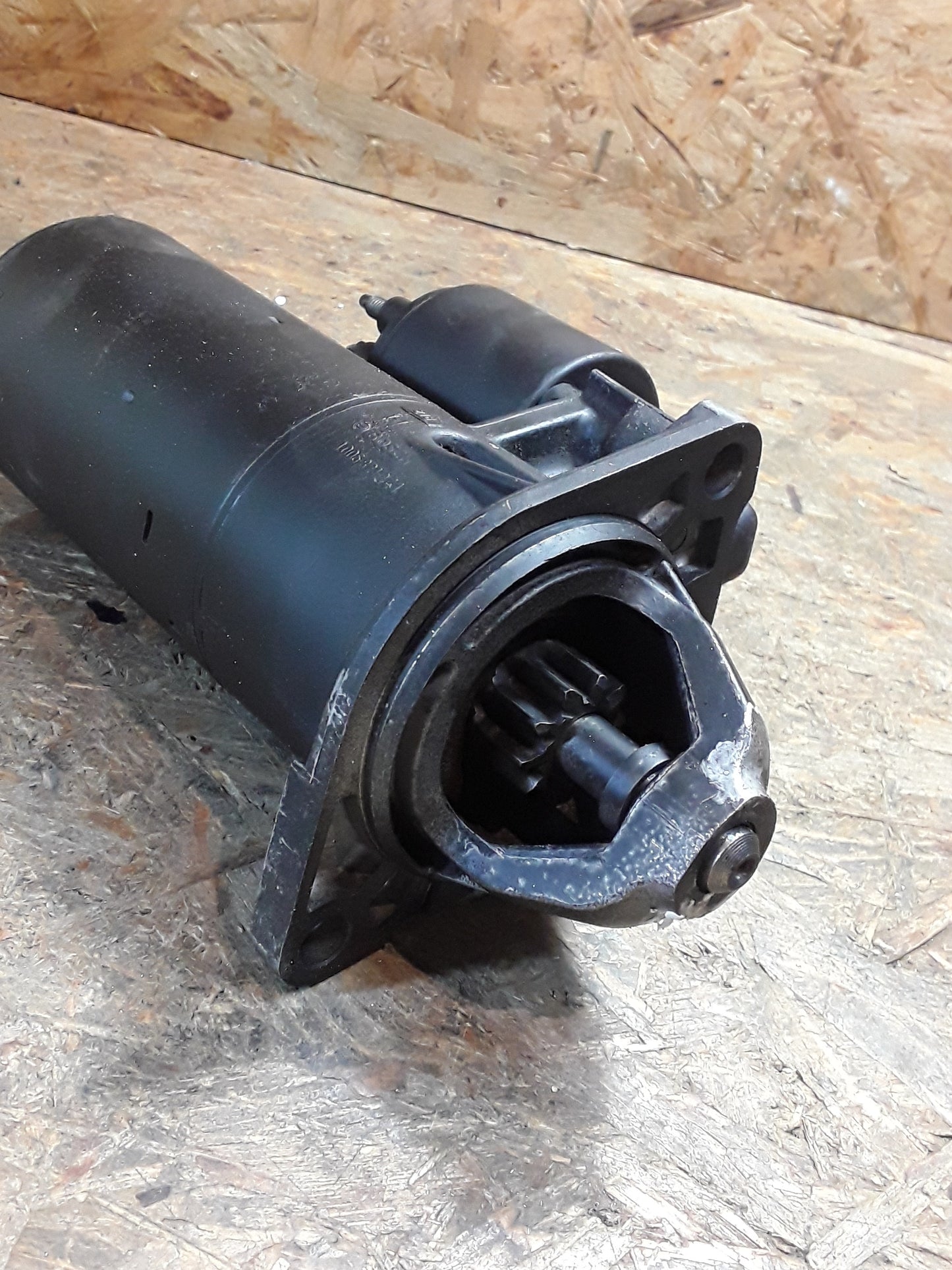 Ford Granada/ Scorpio/ Sierra Anlasser 12V 1.4KW original Bosch NEU
