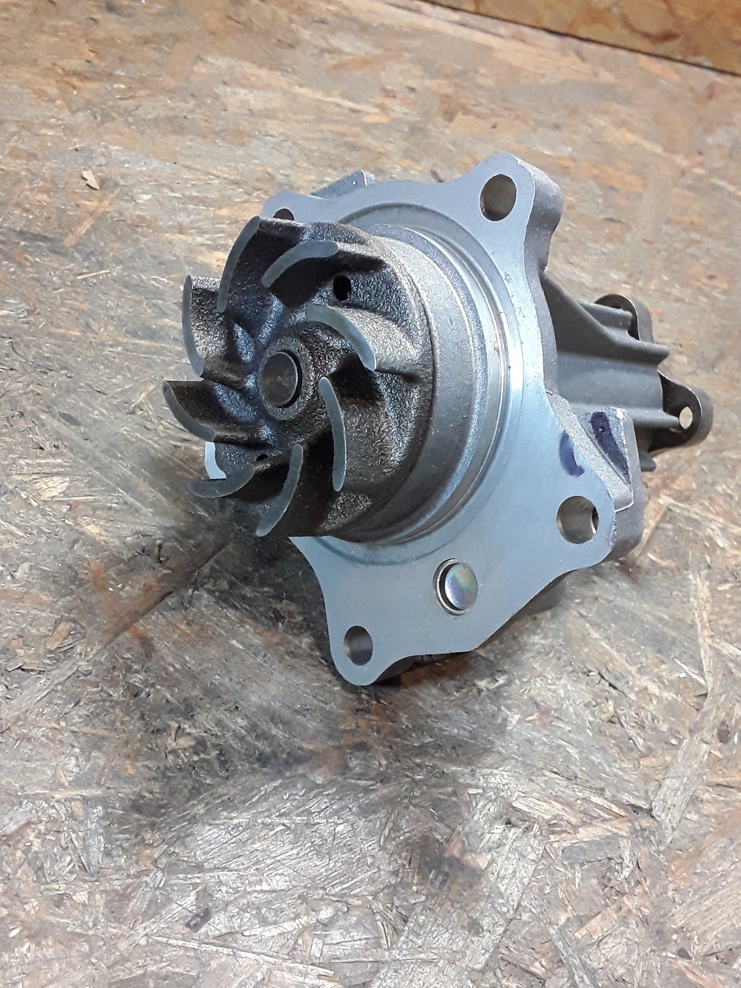 Ford Scorpio I / Scorpio II / Sierra/ Transit Wasserpumpe original Ford NEU