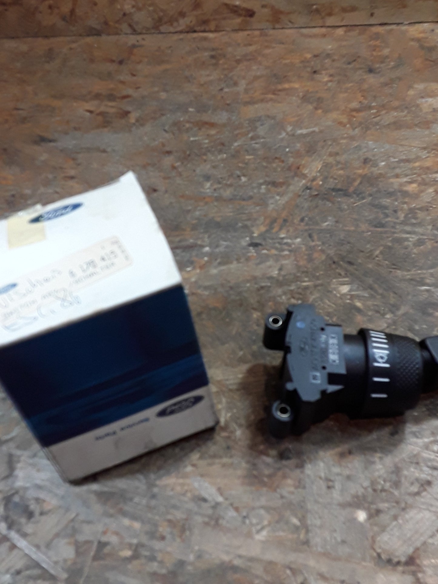 Ford Escort/ Orion Bj 86-90 Schalter Scheibenwischer original Ford NEU