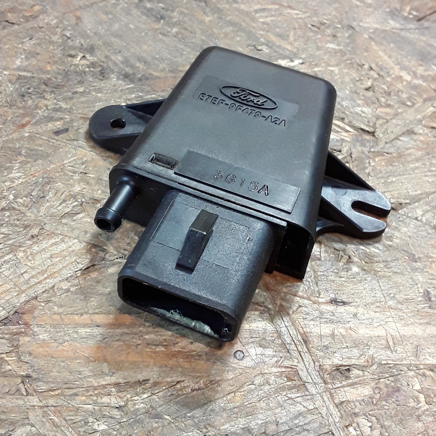 Ford Escort VI 1.3l / 1.4l Ladedrucksensor original Motorcraft Ford NEU
