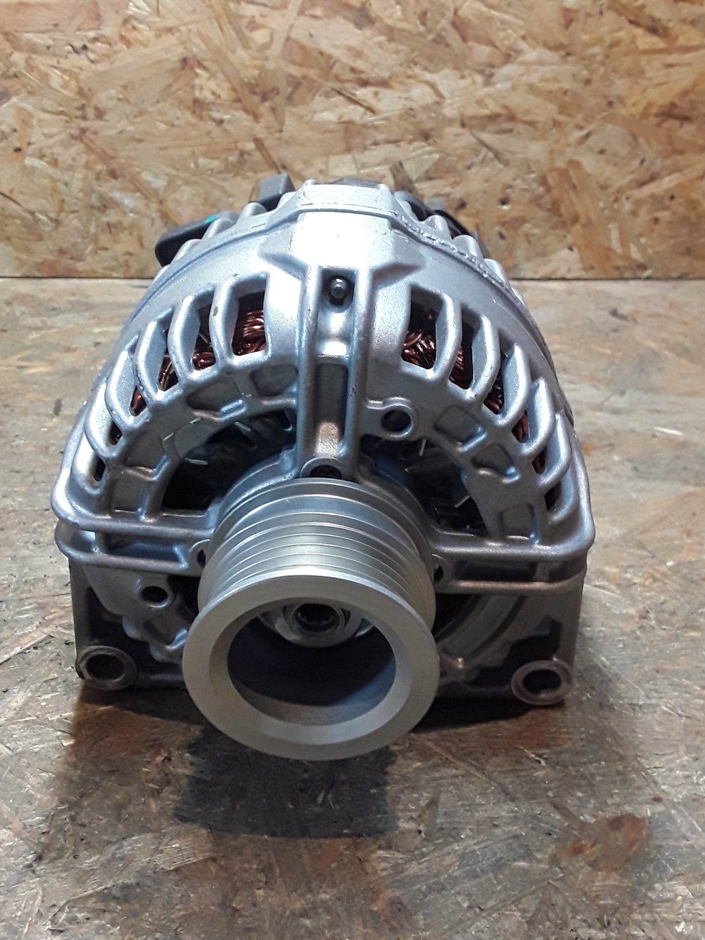 Astra Vectra Signum Zafira Lichtmaschine 14V 120A original GM NEU