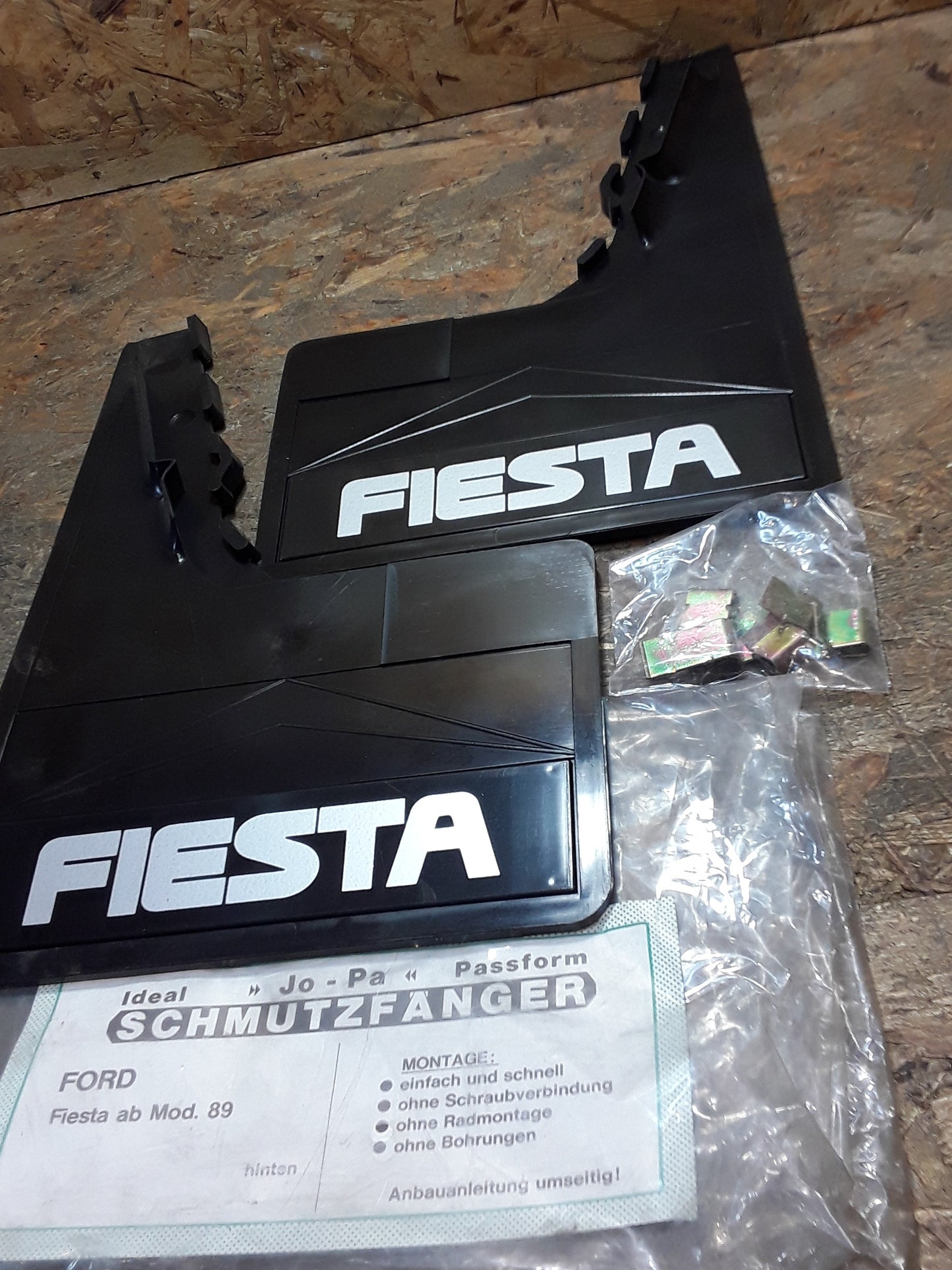 Ford Fiesta ab Mod. 89 Schmutzfänger hinten original Ford NEU