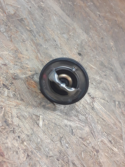 Mitsubishi Colt/ Lancer/ Space Wagon/ Pajero Kühlwasserthermostat original Mitsubishi NEU