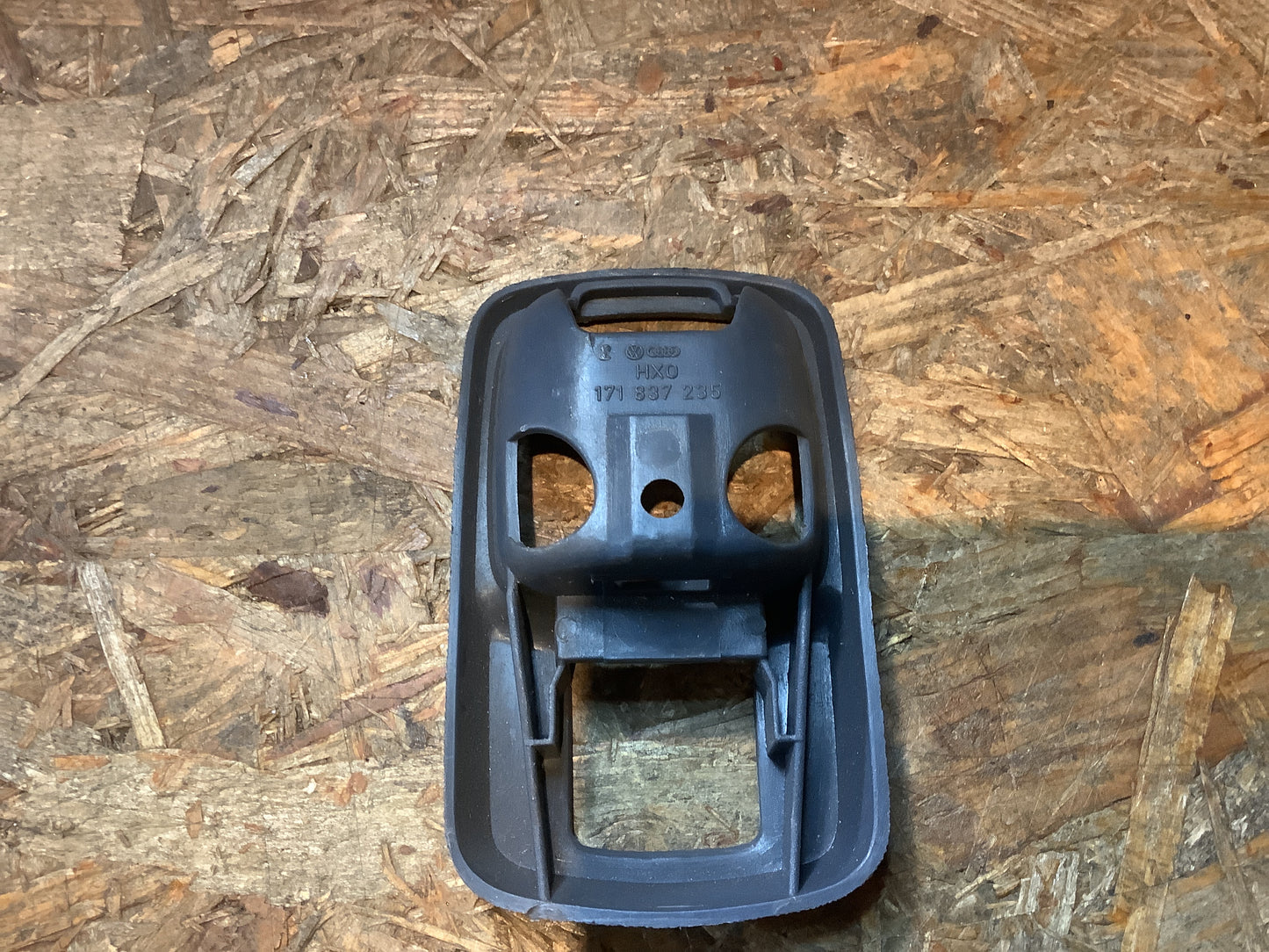 VW Bus T3 Blende für Türinnenbetätigung Original VW NEU