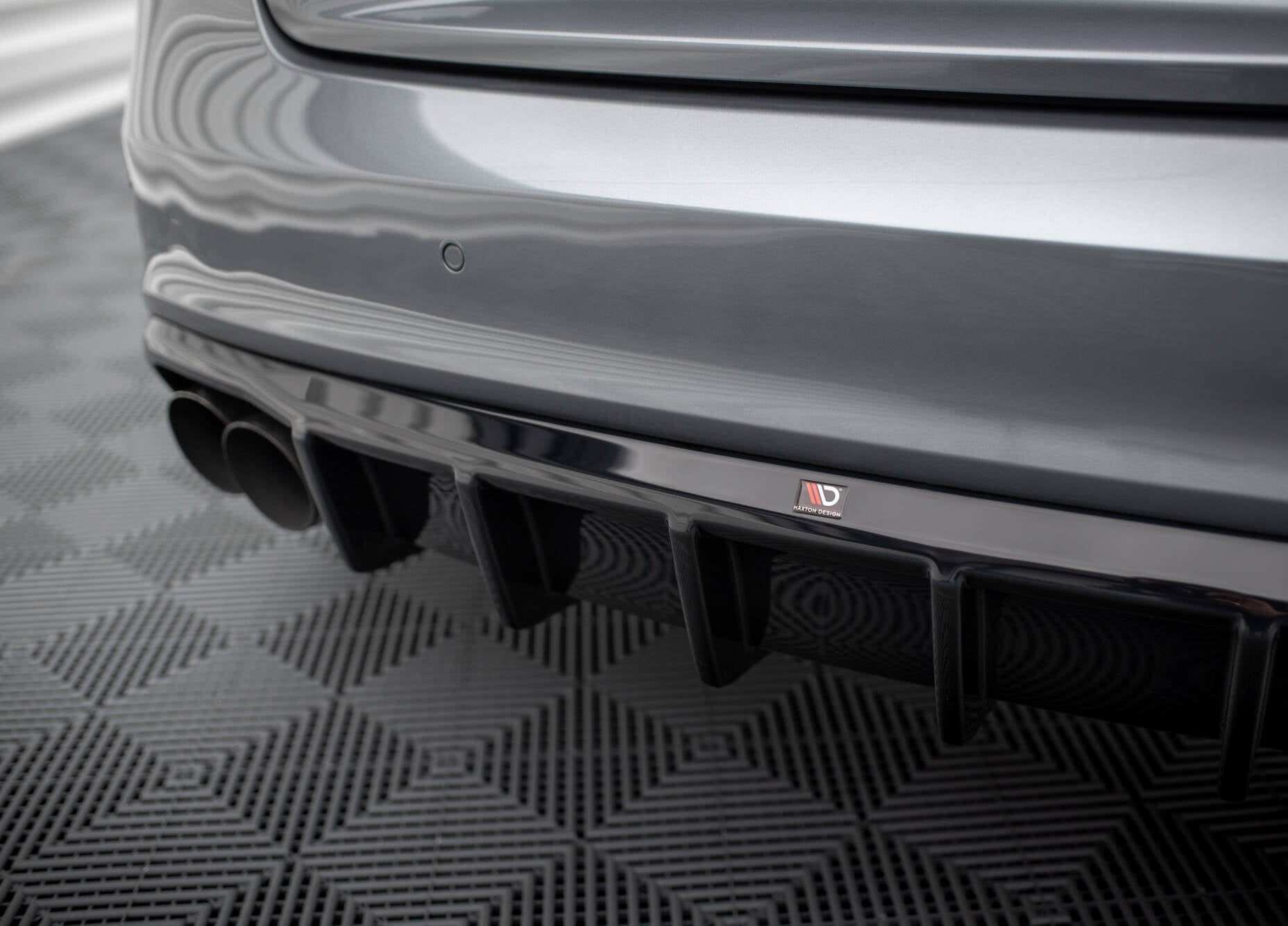 Maxton Diffusor Heck Ansatz für Audi A5 S-Line Coupe / Sportback 8T Facelift (Einseitige Doppelauspuffversion)