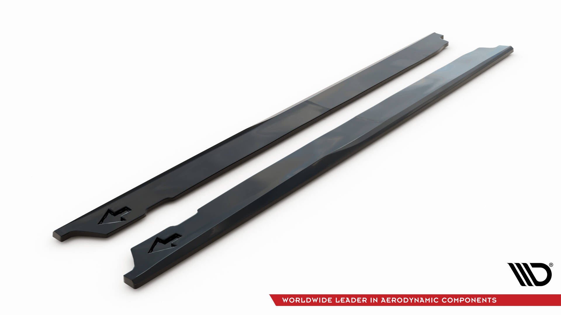 Maxton Seitenschweller Ansatz für Ford Transit Connect Mk2 Facelift schwarz Hochglanz