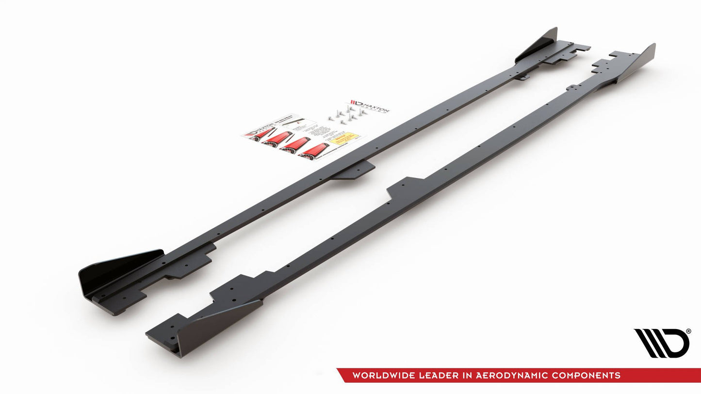 Maxton Robuste Racing Seitenschweller Ansatz für für + Flaps BMW 1er F21 M135i / M140i / M-Paket schwarz Hochglanz