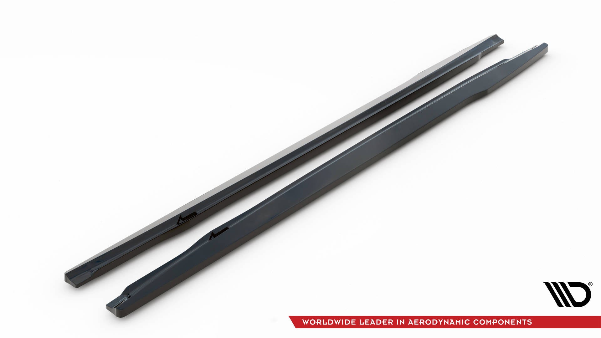 Maxton Seitenschweller Ansatz für Bentley Continental GT Mk3 schwarz Hochglanz