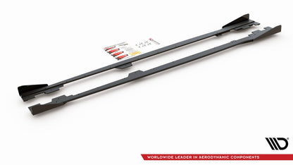 Maxton Robuste Racing Seitenschweller Ansatz für für + Flaps BMW 1er F21 M135i / M140i / M-Paket schwarz Hochglanz